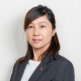 小村 真悠