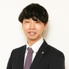 盛岡 亮太