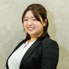 鳥居 亜由