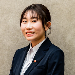 鈴木 葉奈